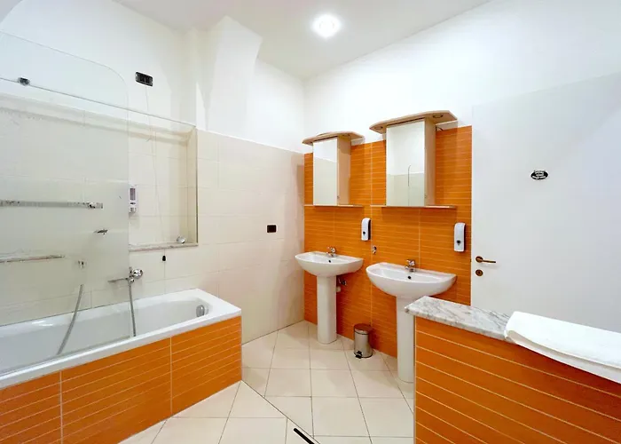 Priamar 200m Front - Grandmaison Апартаменты Савона