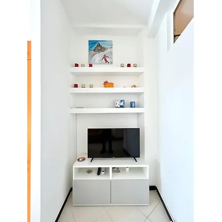 Priamar 200m Front - Grandmaison Apartment *