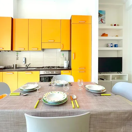 Priamar 200m Front - Grandmaison Apartment *