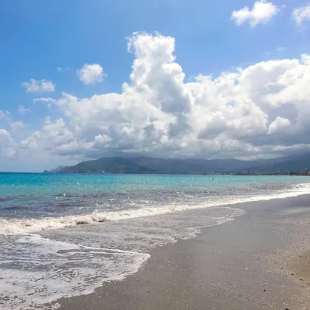 Priamar 200m Front - Grandmaison Savona