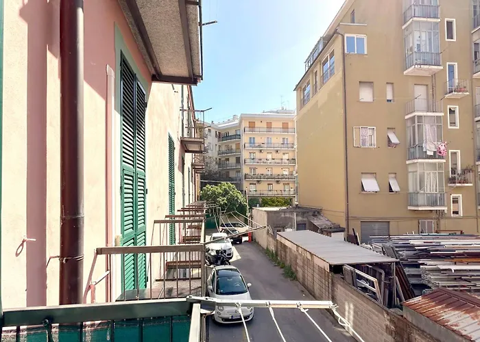 Priamar 200m Front - Grandmaison Apartman Savona